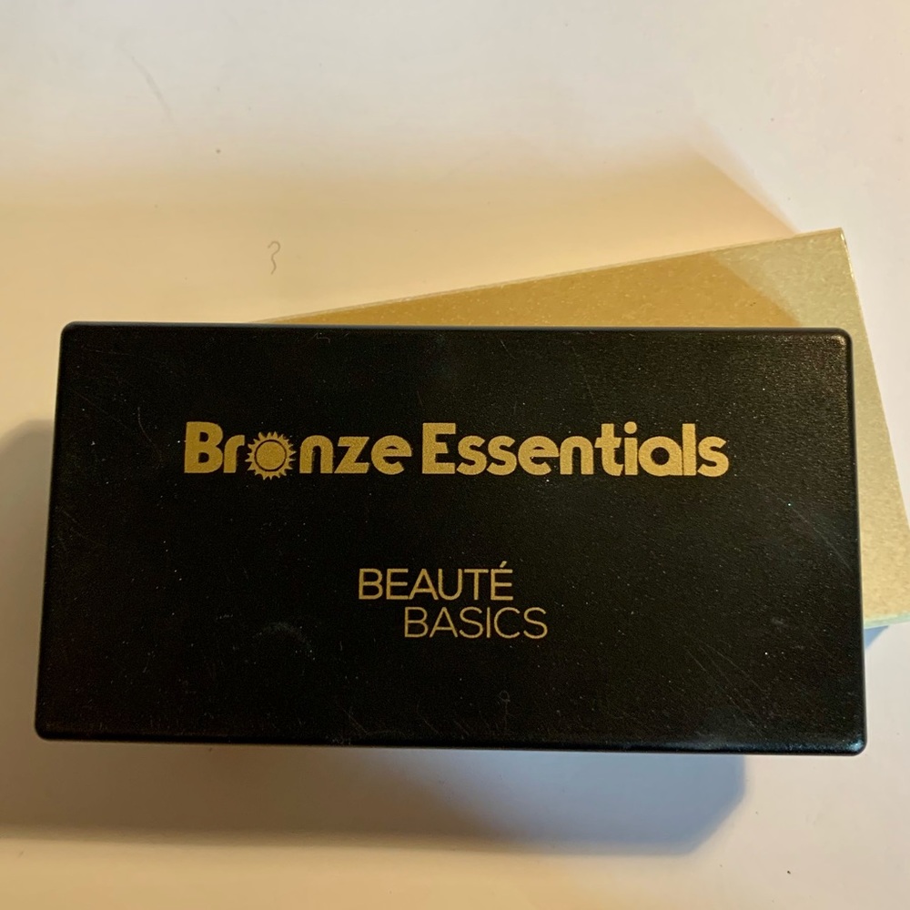 Beaute Basics Bronze Essentials Bronzer